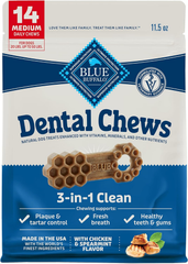 Blue Buffalo Medium Dental Chews for Dogs, Daily Dental Care Dog Treats Made in the USA with Natural Ingredients, Chicken & Spearmint