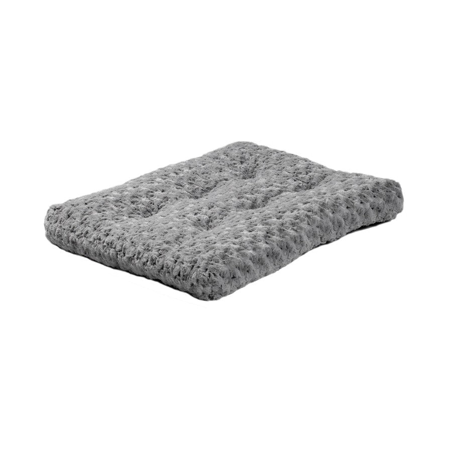 MidWest Homes for Pets Deluxe Dog Beds | Super Plush Dog & Cat Beds Ideal for Dog Crates | Machine Wash & Dryer Friendly, 1-Year Warranty